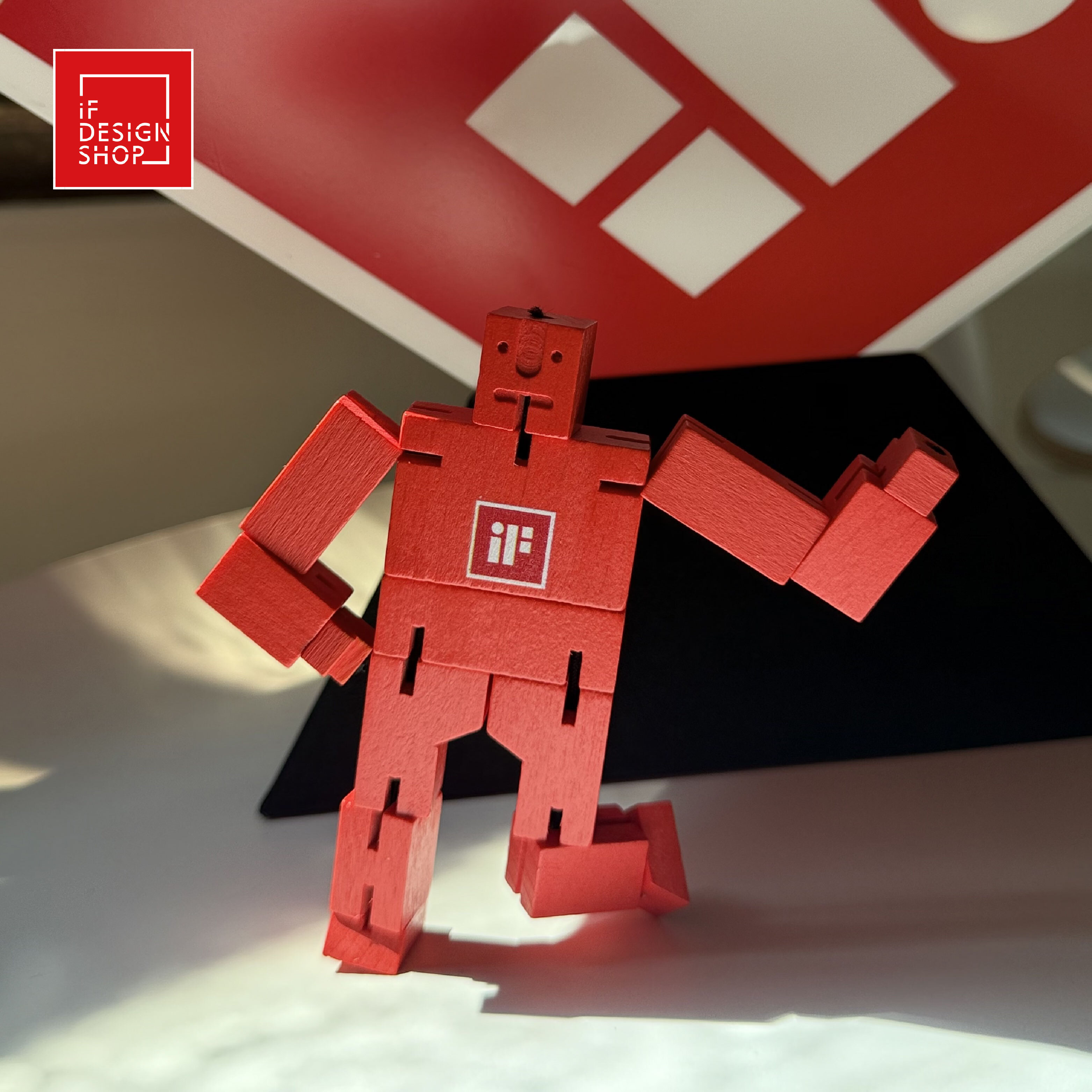 iF DESIGN | Cubebot 酷比人木製機器公仔（經典迷你）