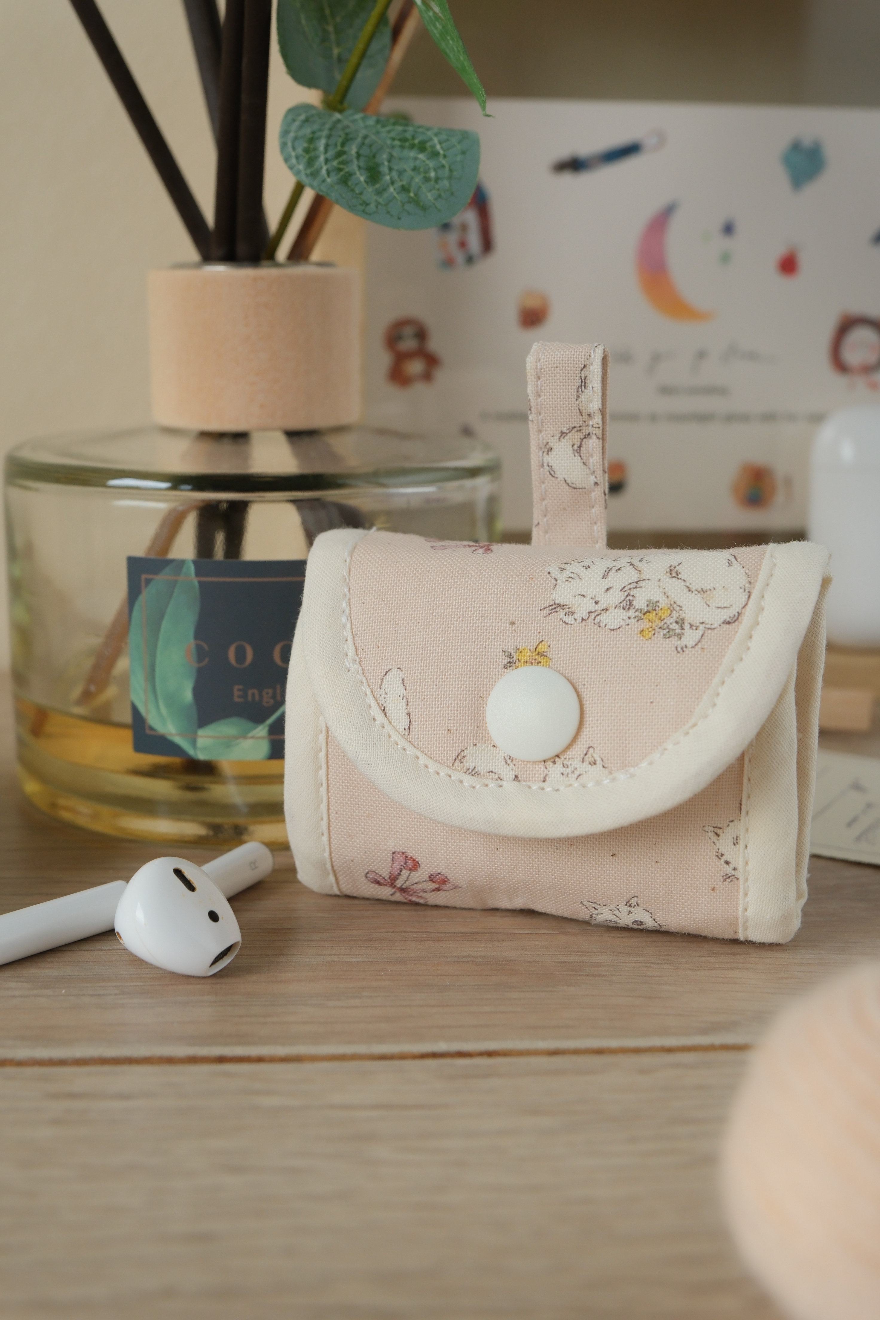 Hi Y.P store-耳機包-慵懶小貓