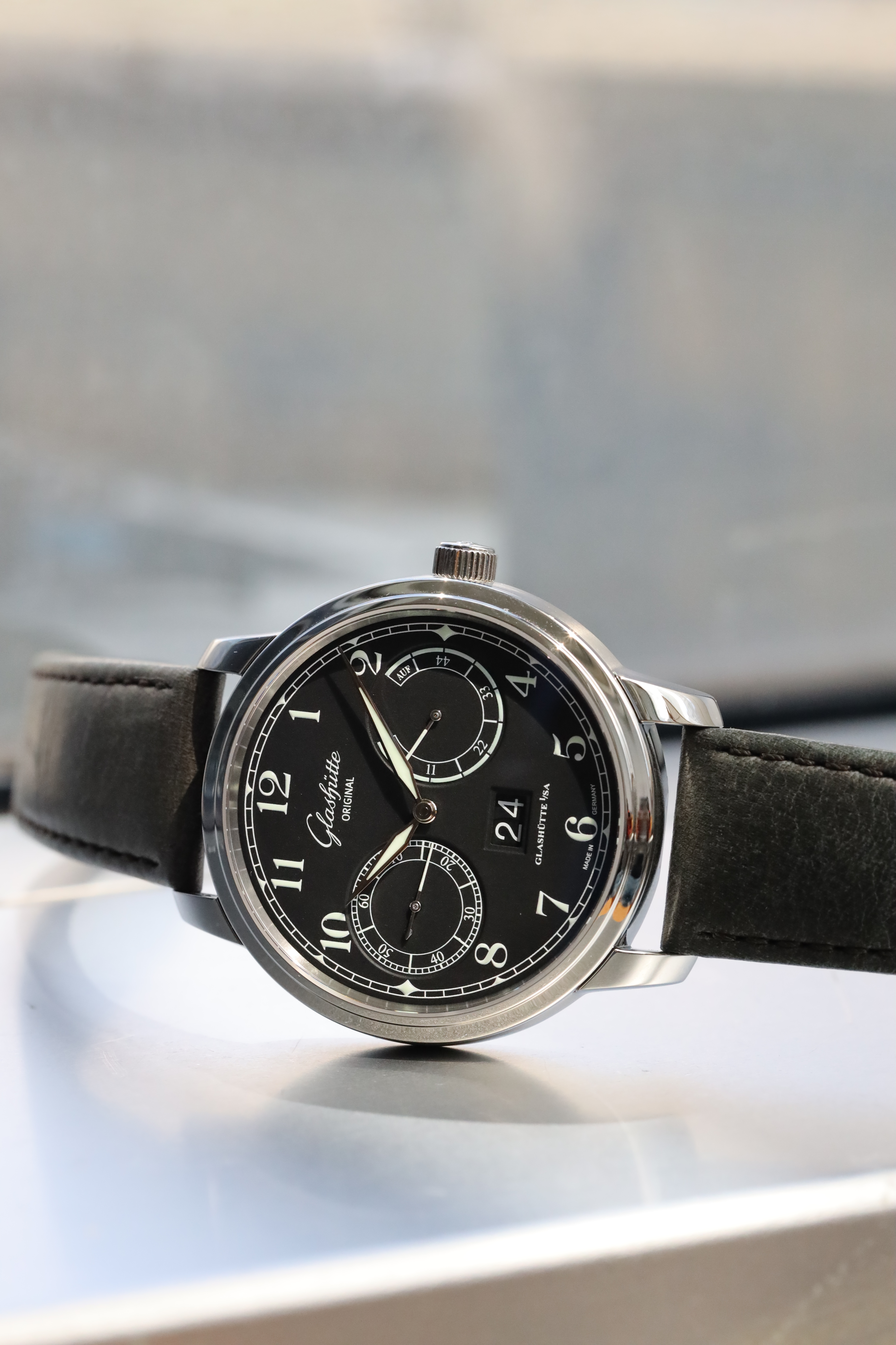 Glashütte Original Senator Observer