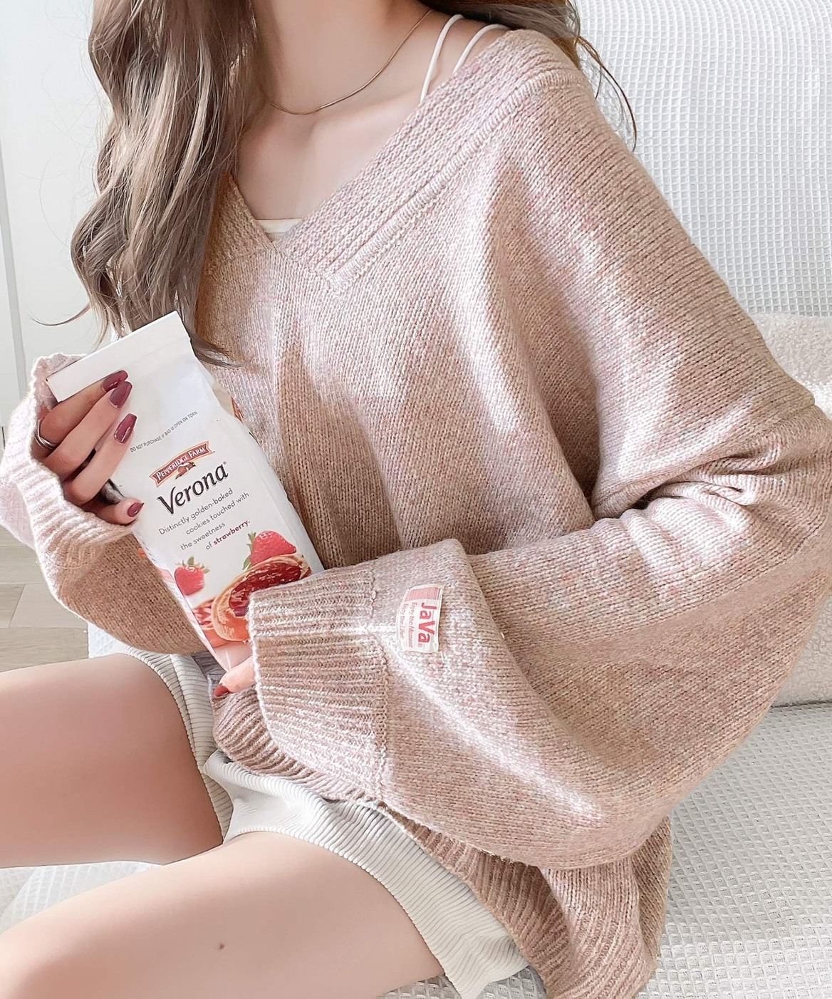 <建議包色>日本 JaVa 毛衣 V領 柔軟 針織衫 長袖 三色 灰白粉