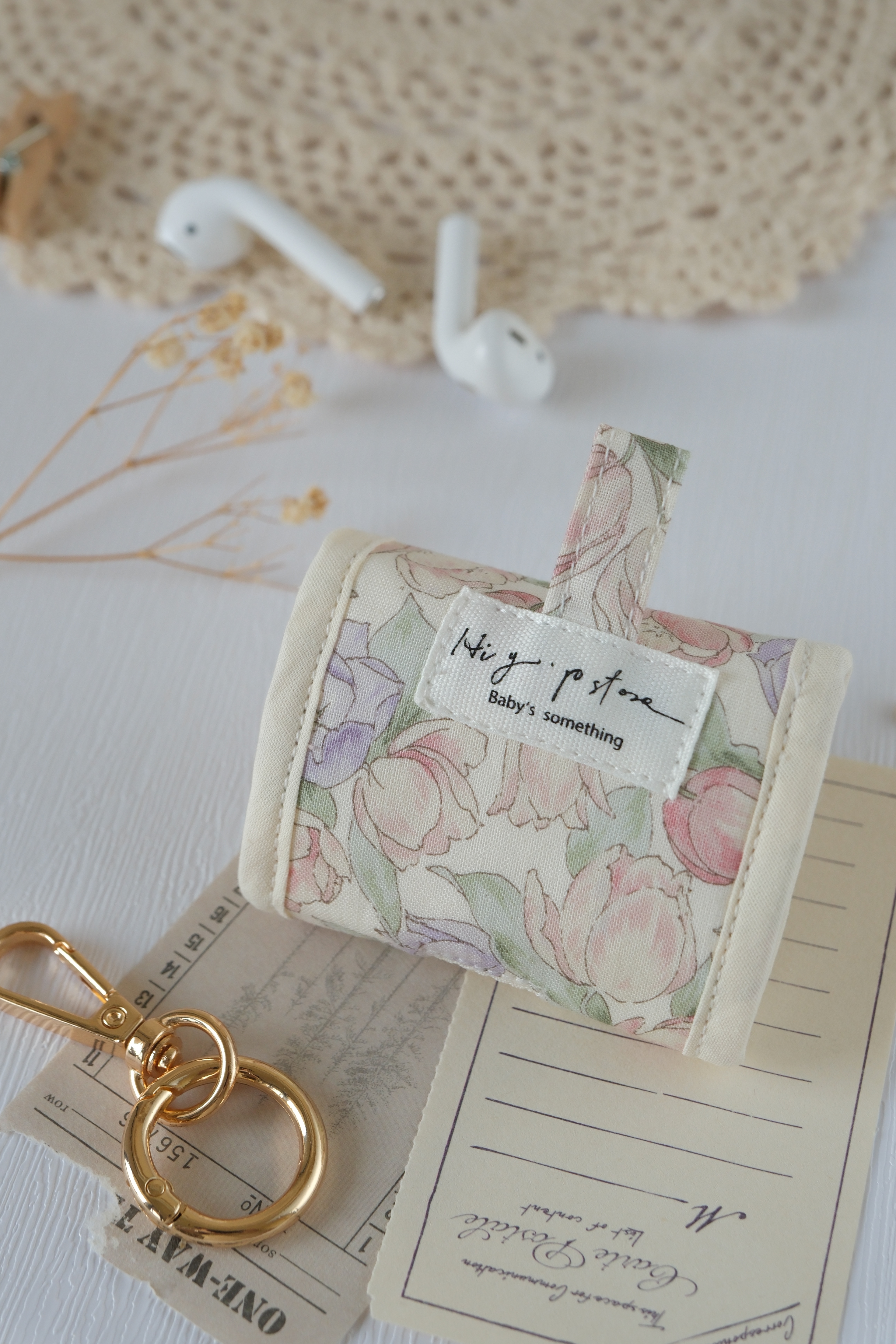 Hi Y.P store-耳機包-鬱雨初晴