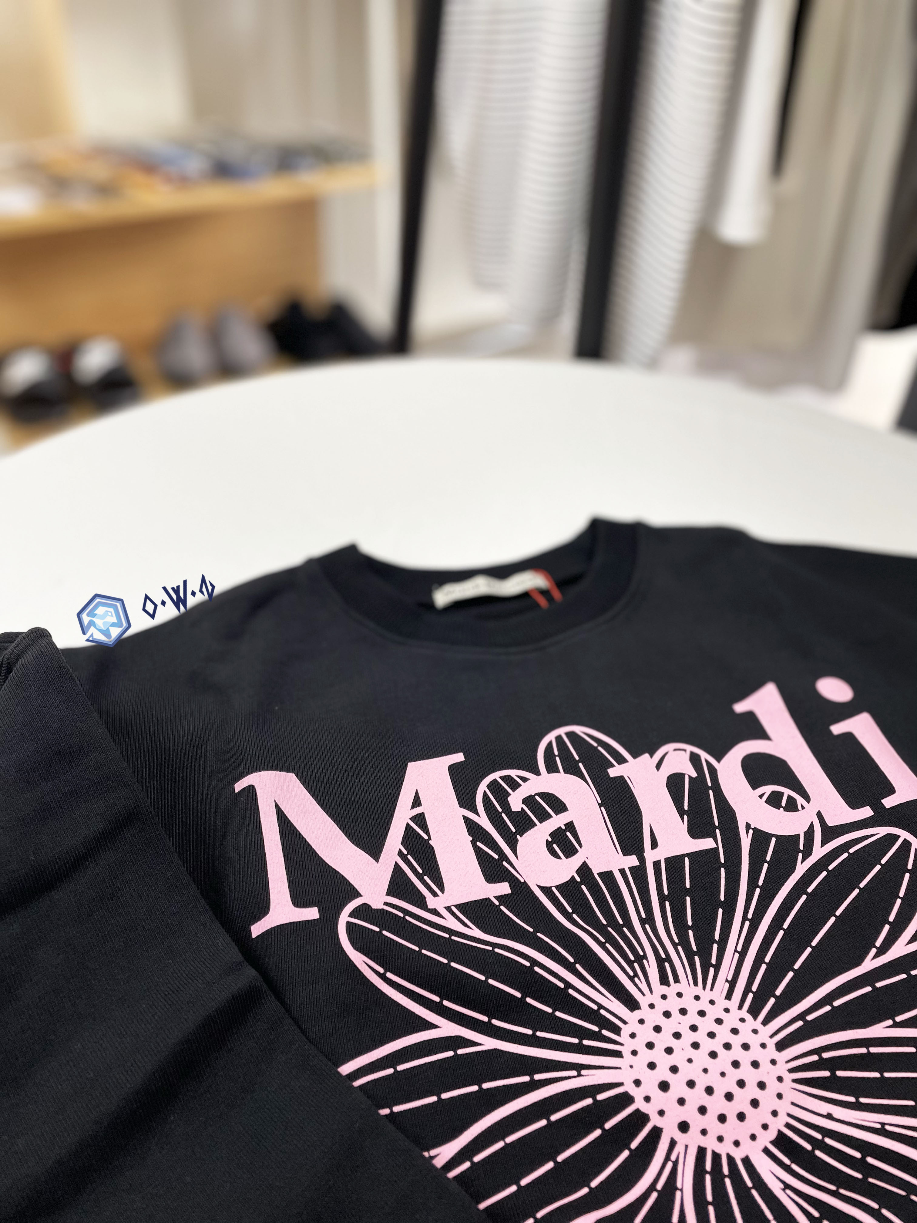 【OWN】Mardi Mercredi 長袖衛衣 厚磅 花花 雛菊 經典 秋冬 新品 女款 單一尺寸 黑粉