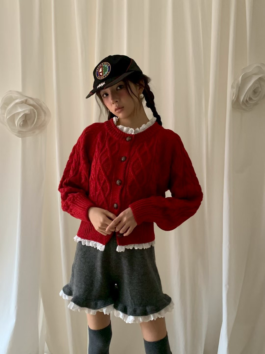 針織蕾絲邊短褲