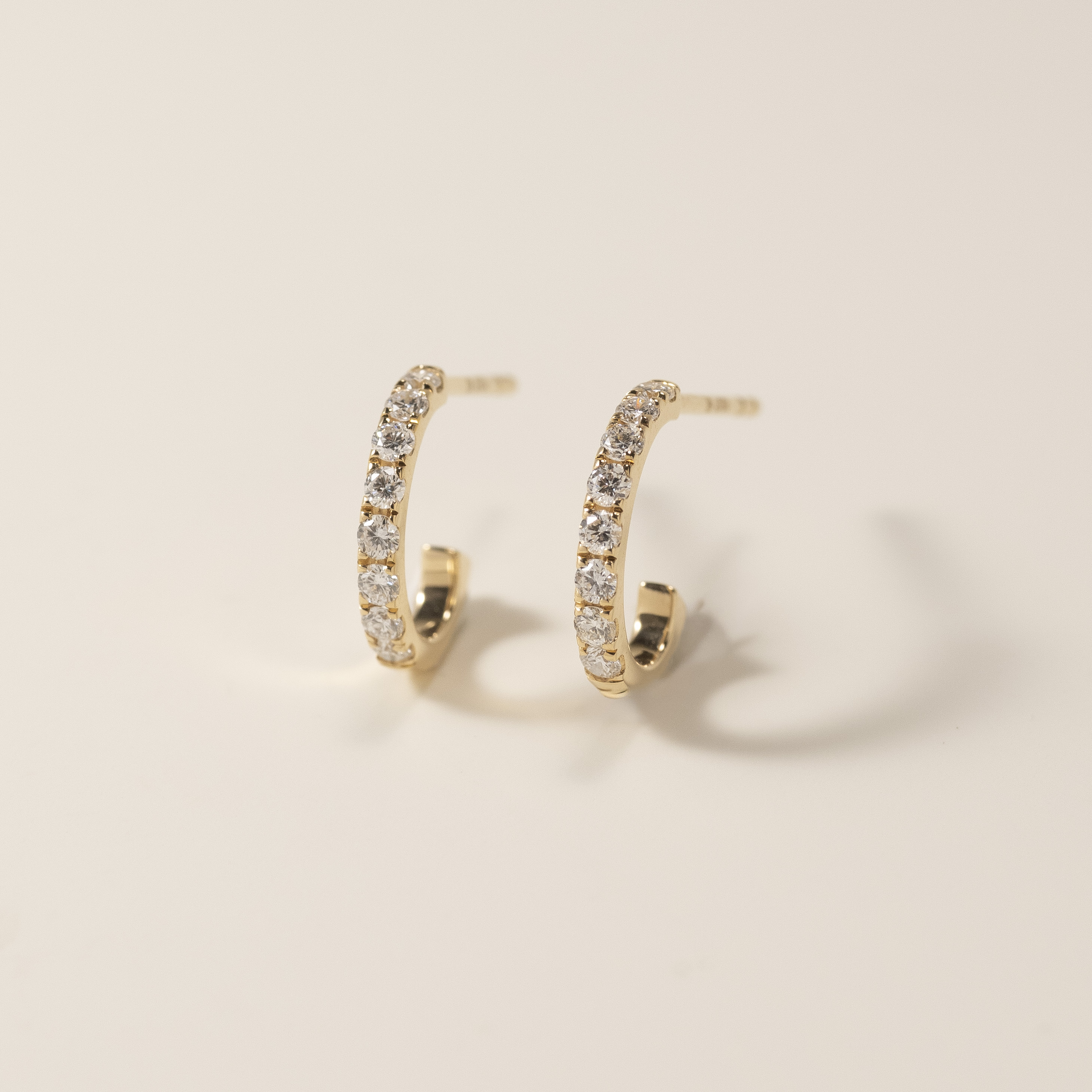 18K Tiana Diamond Earring