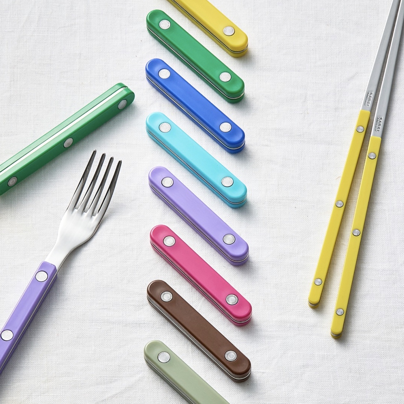 SABRE | Bistrot 復古酒館鈕扣系列 | 筷架/餐具架| 亮面 | 多色選擇