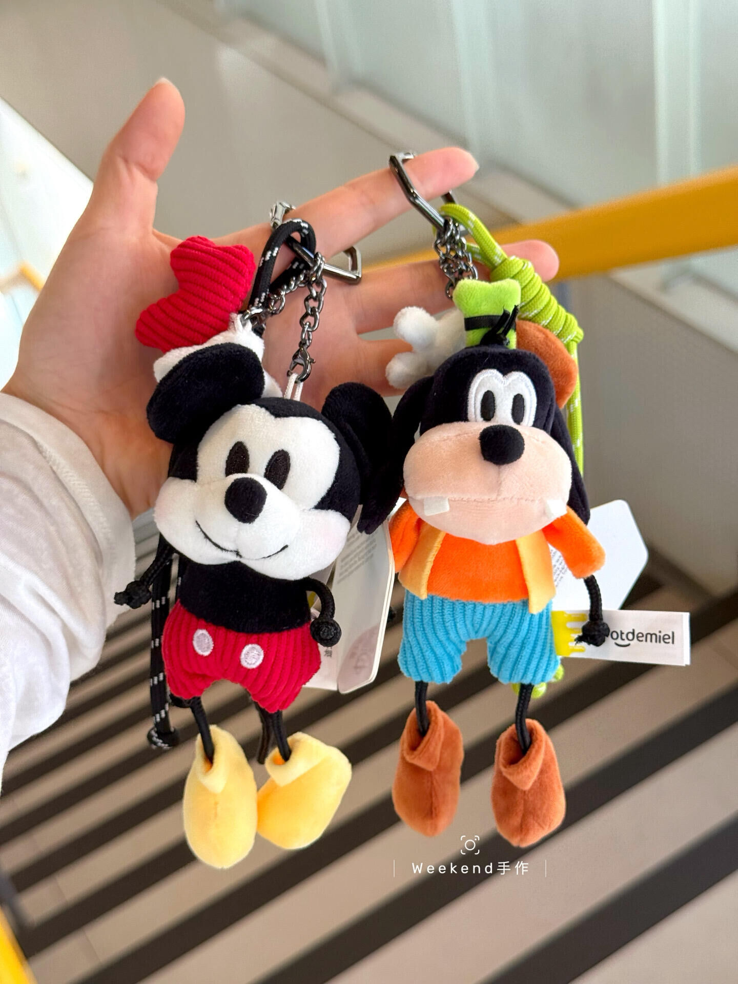 代購-<500元左右交換禮物>Disney迪士尼 x POTDEMIEL 米奇 高飛 唐老鴨 呆萌鑰匙圈 共五款