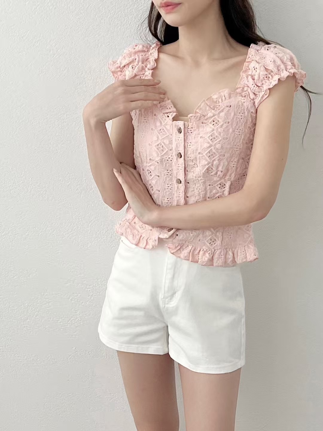 縷空花花Knit top