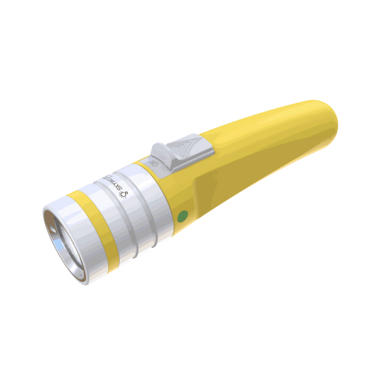 ▲Skywoods  D6 LITE 2000 流明 潛水手電筒