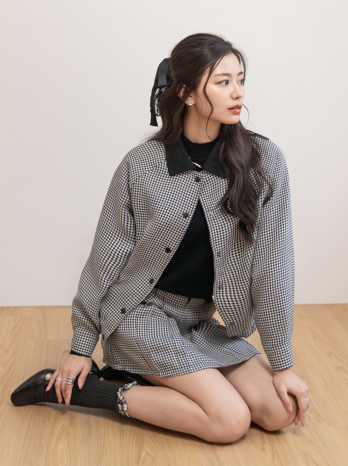 【成套組合價1380】千鳥格小繡花撞色翻領外套