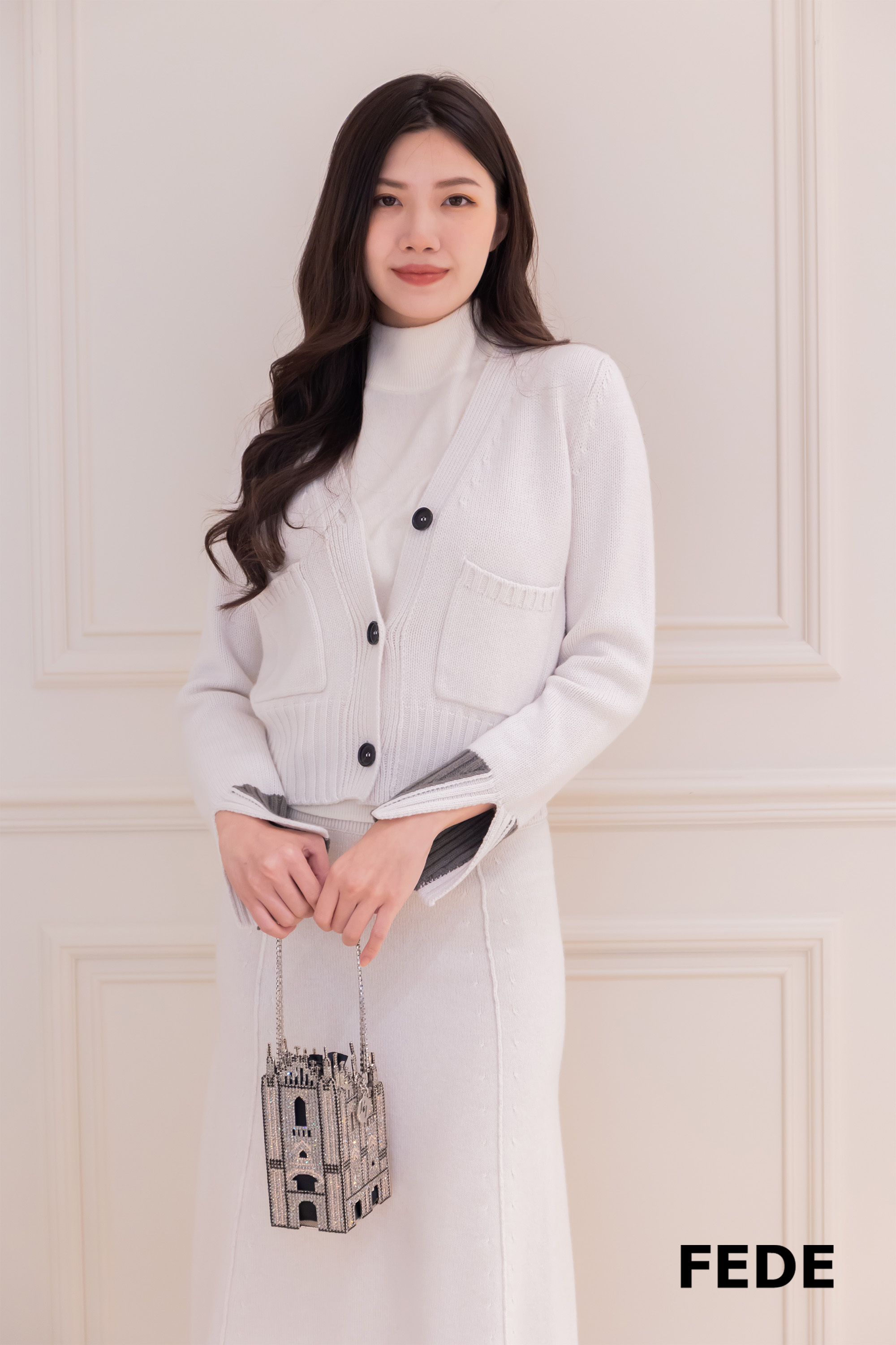 LORENA 雙口袋拚色針織外套(白)