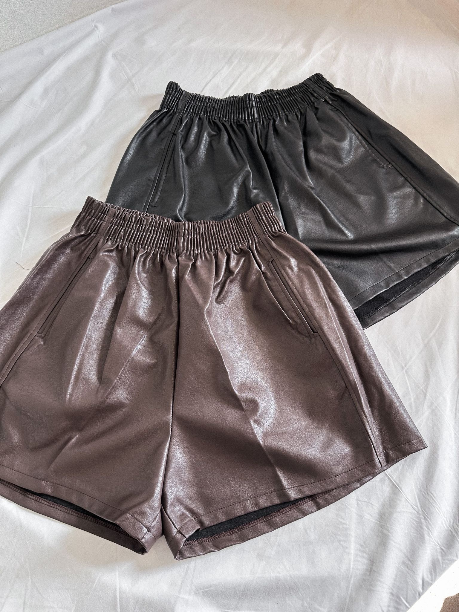 基礎帥氣皮革短褲〈🇰🇷DAY 2〉