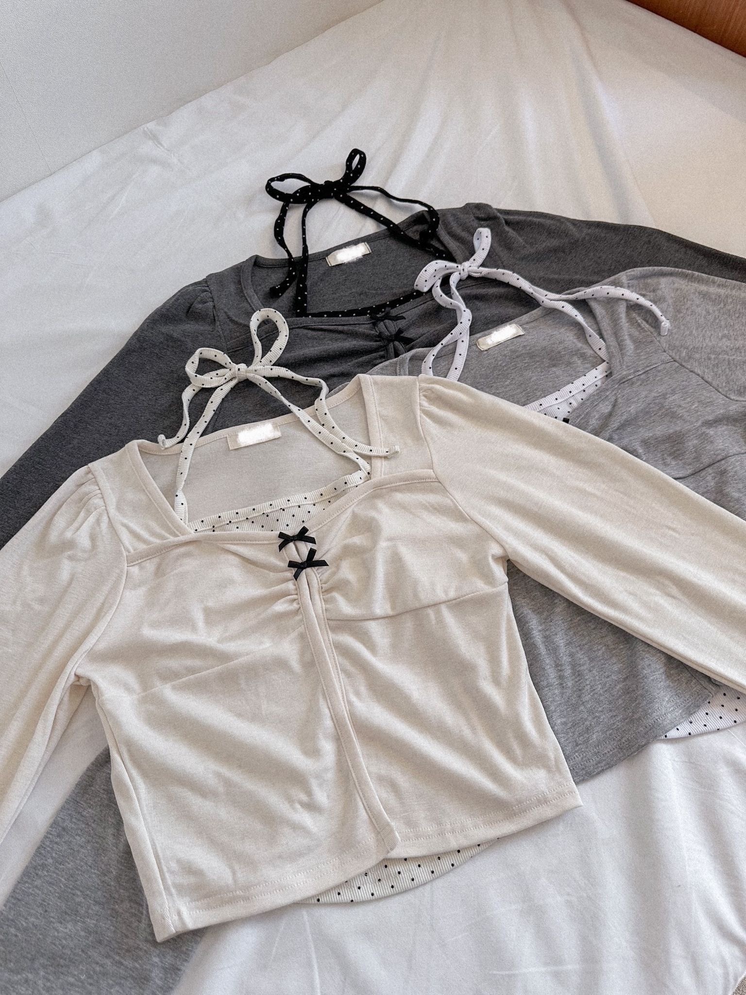 甜美蝴蝶結波點背心假兩件Top〈🇰🇷DAY 2〉