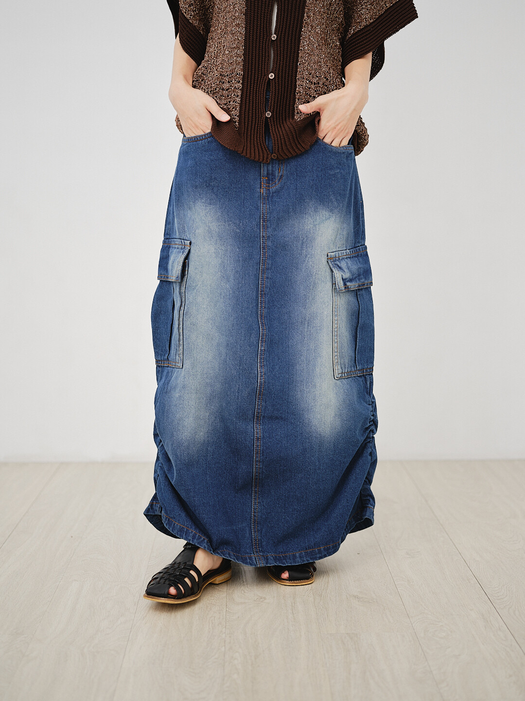 影子二重奏！牛仔工裝半身裙(三色-水洗海軍)