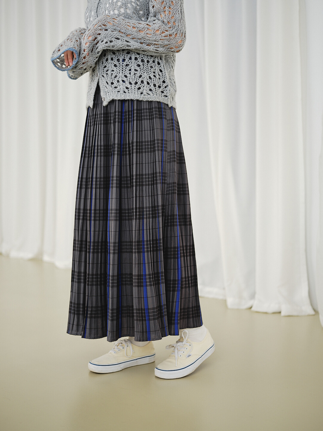 (限量)漫遊小京都！拼色格紋百褶裙(兩色-木炭灰)