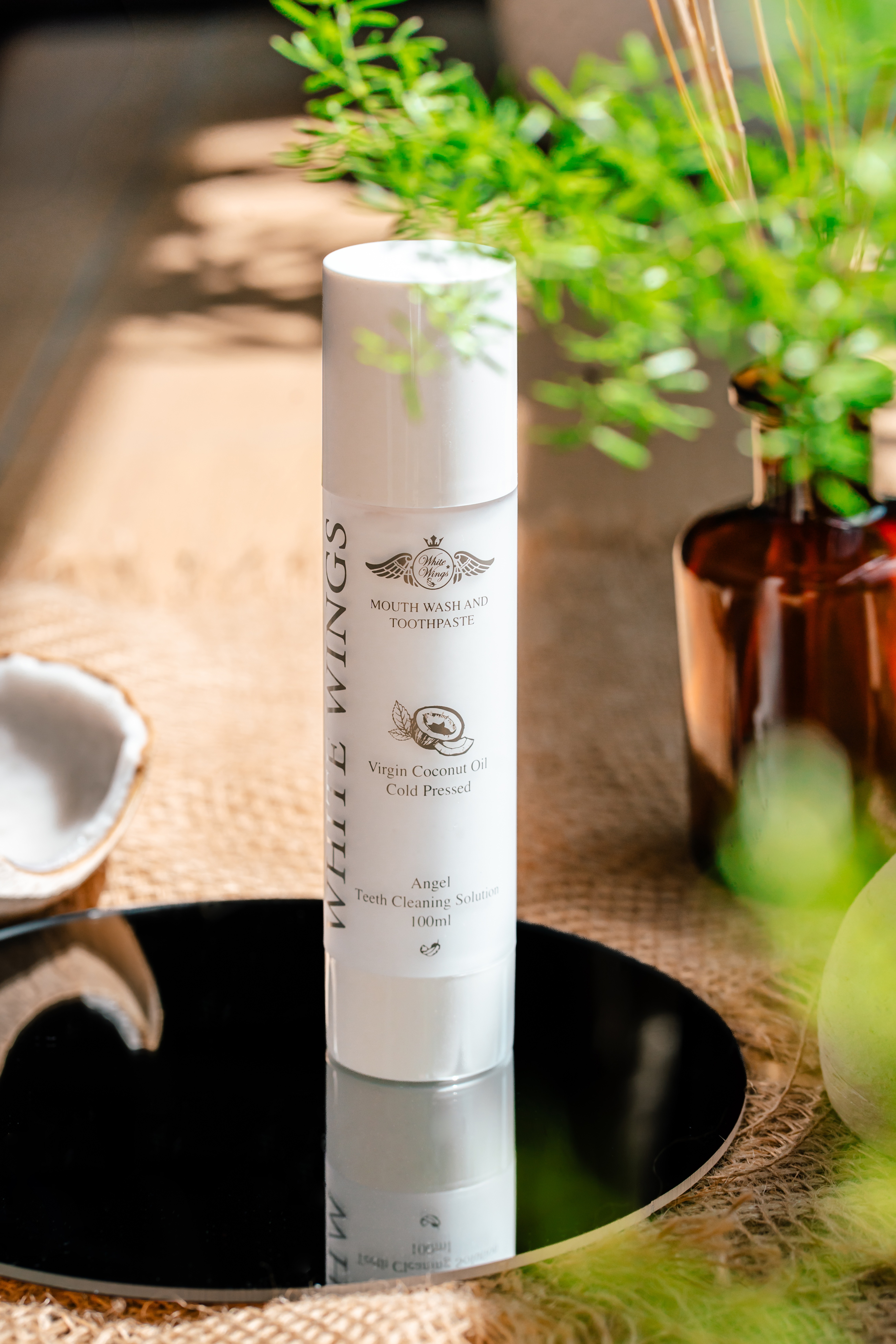 白色翅膀椰子油潔牙液