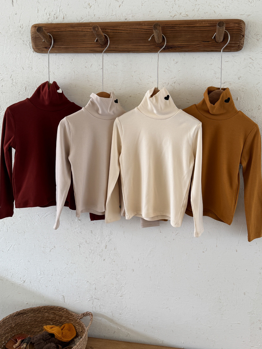 愛心磨毛立領上衣