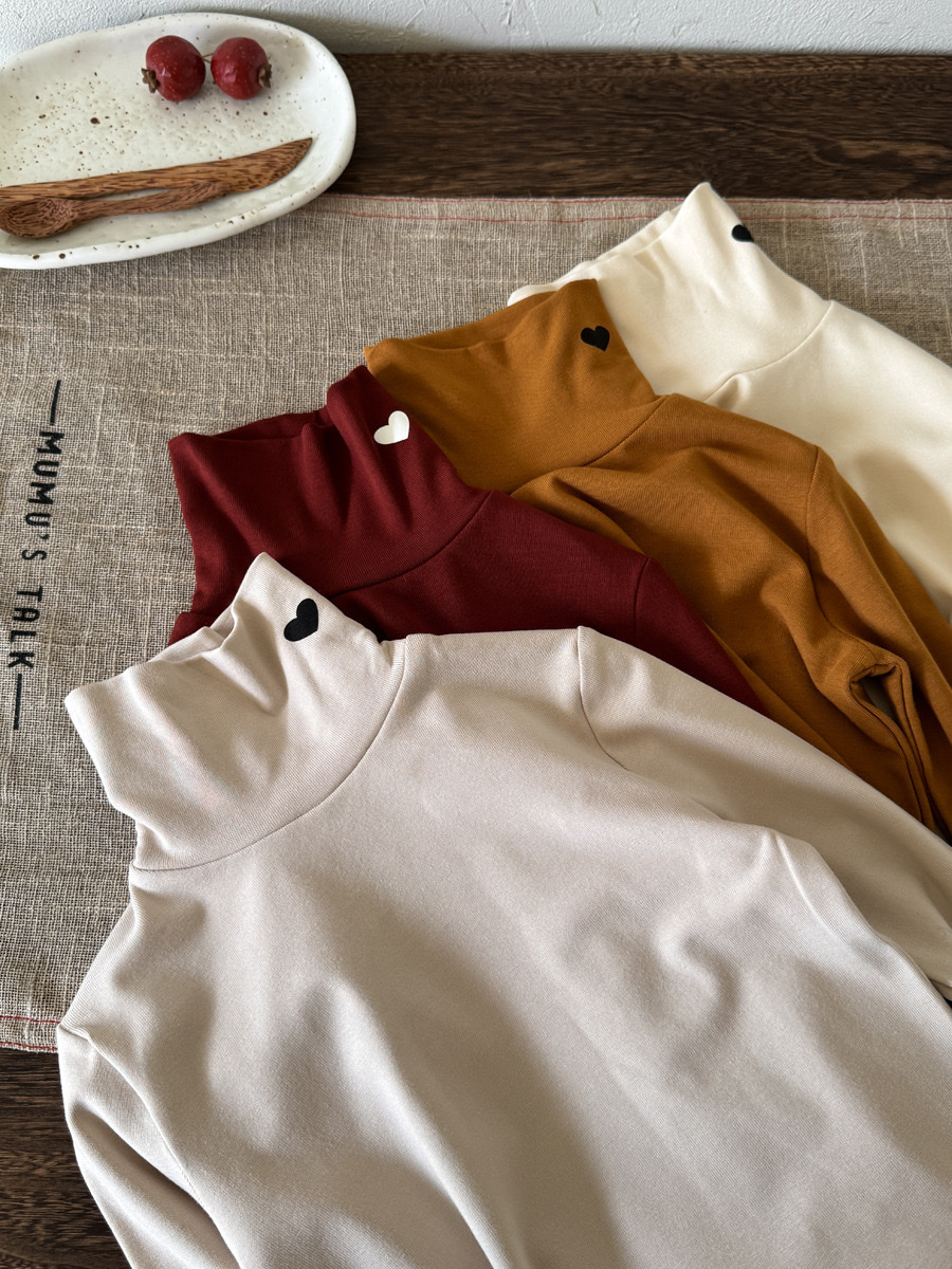 愛心磨毛立領上衣