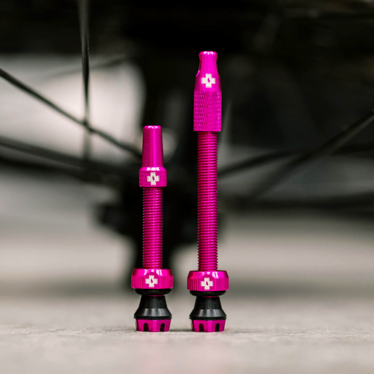 【MUC-OFF】輕量無內胎法式氣嘴 V2  / 60、80mm（12款顏色）