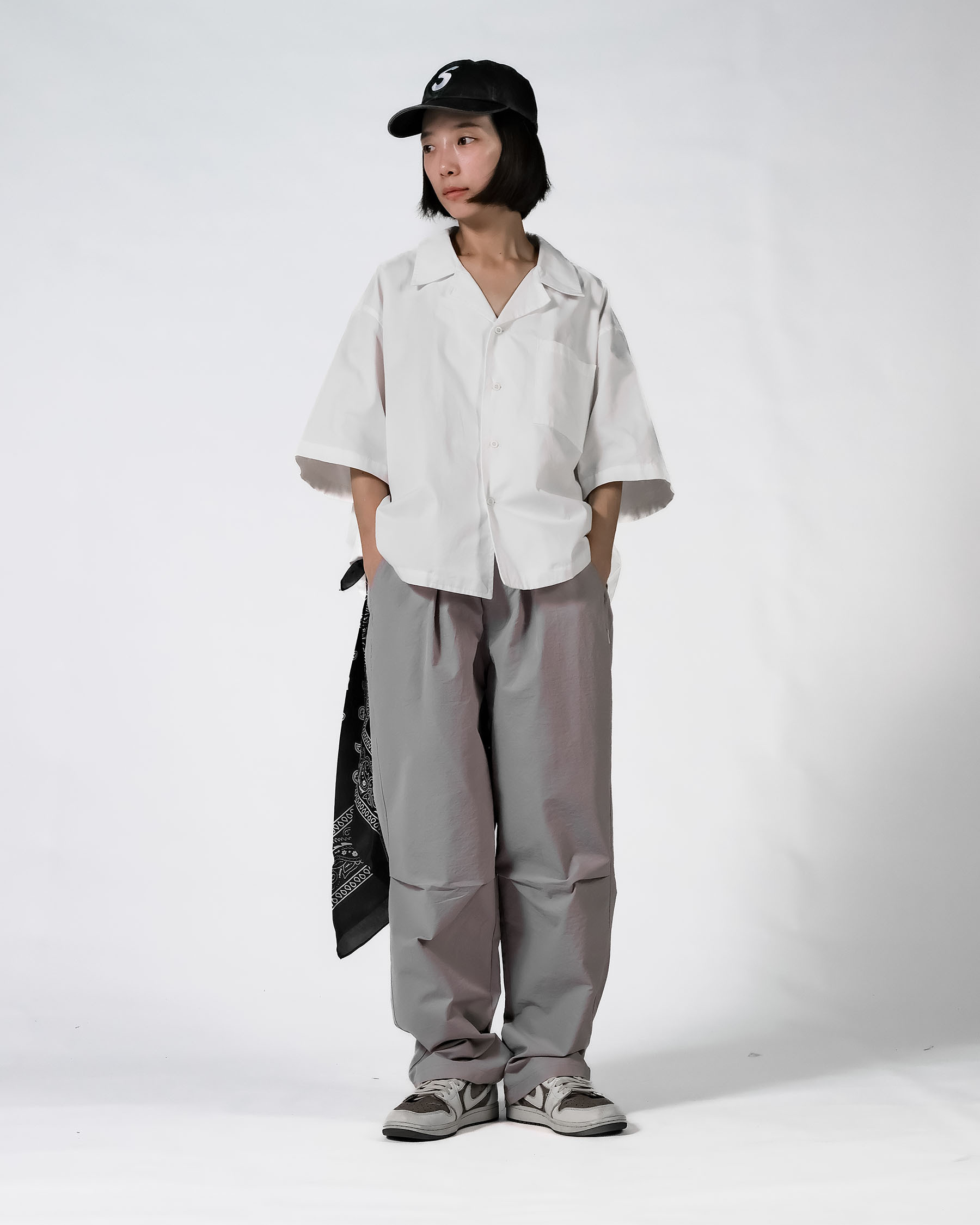 D.CLOSET 城市機能錐形褲