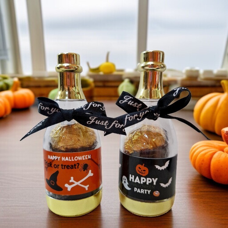 萬聖節糖果,萬聖節金莎巧克力,萬聖節香檳瓶造型金莎巧克力,Halloween candy, Halloween Ferrero Rocher chocolate, Halloween champagne bottle shaped Ferrero R