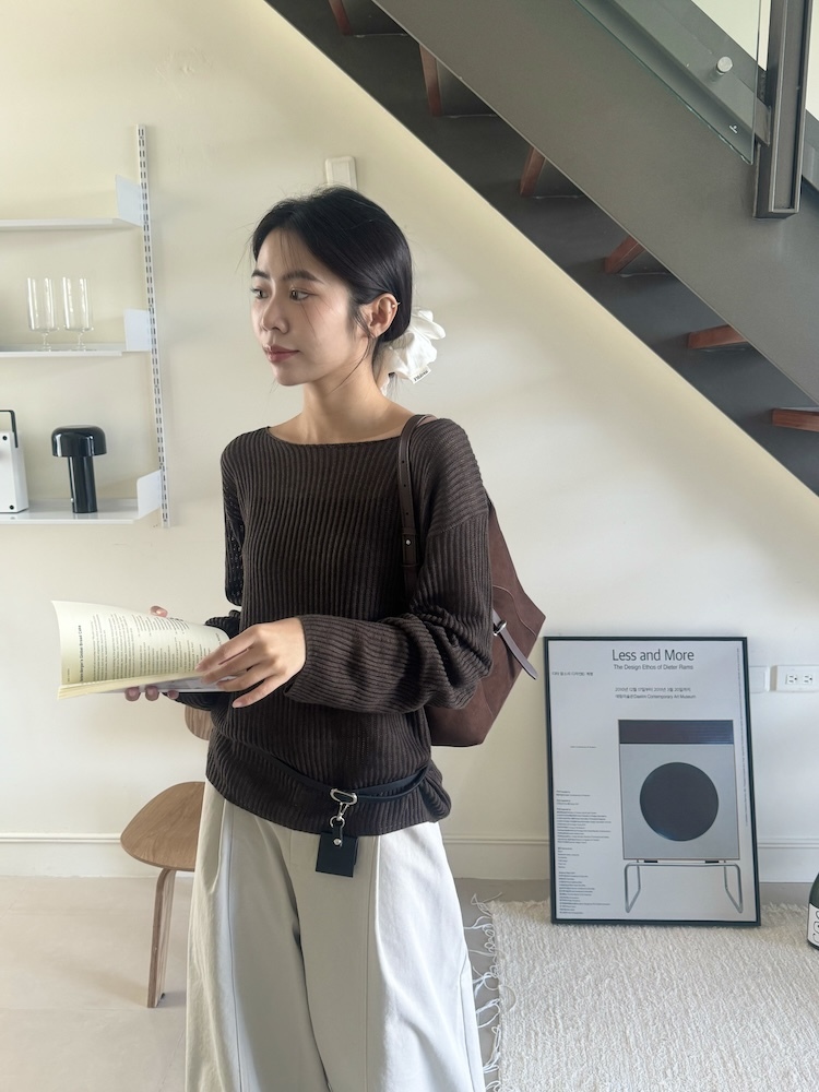 透膚針織上衣 附皮帶