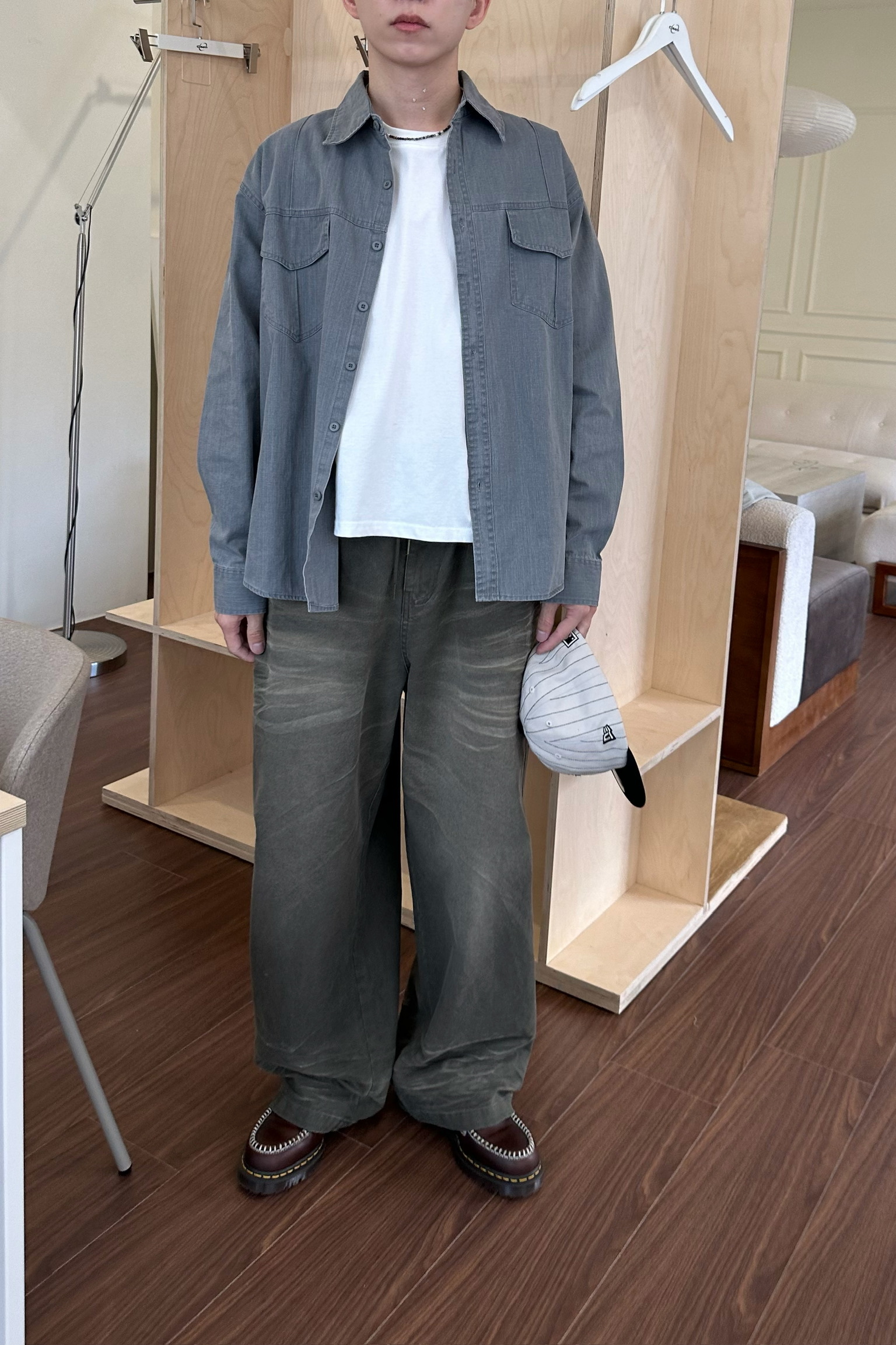 單寧肩線車縫造型襯衫