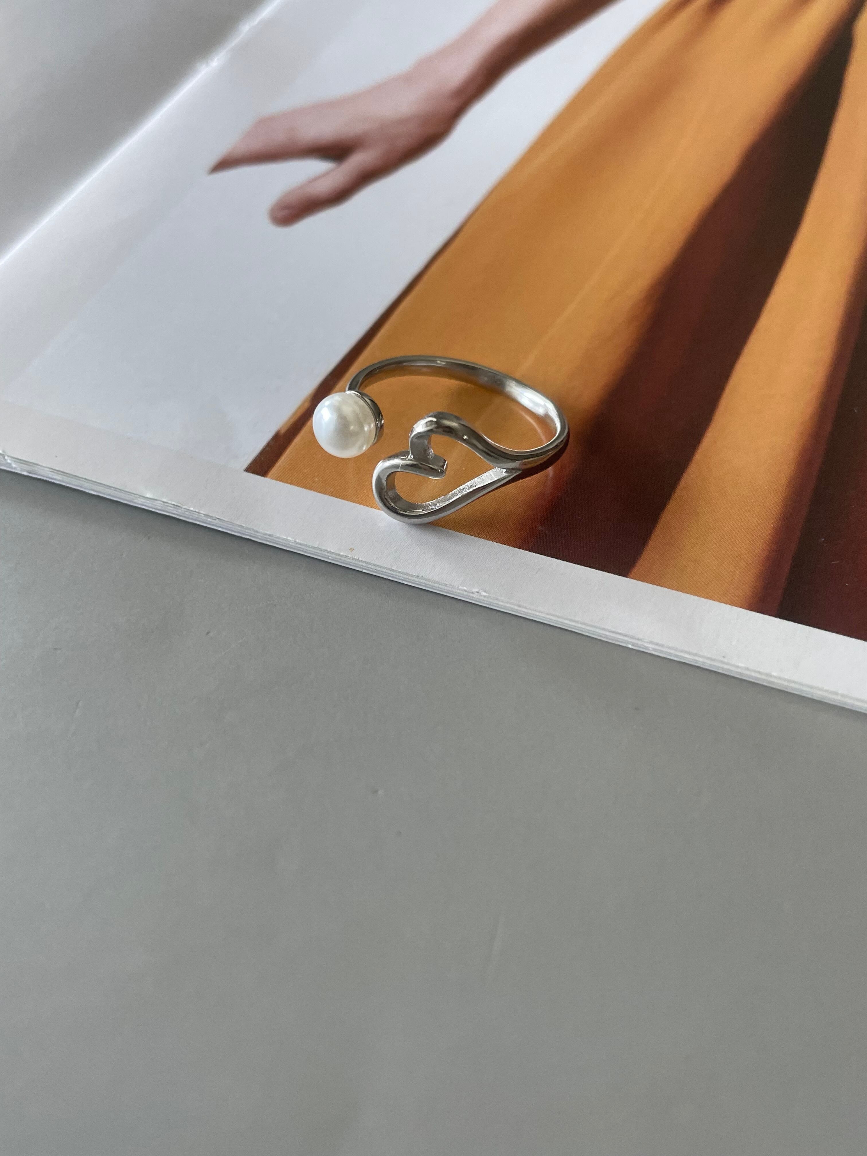 heart pearl open ring