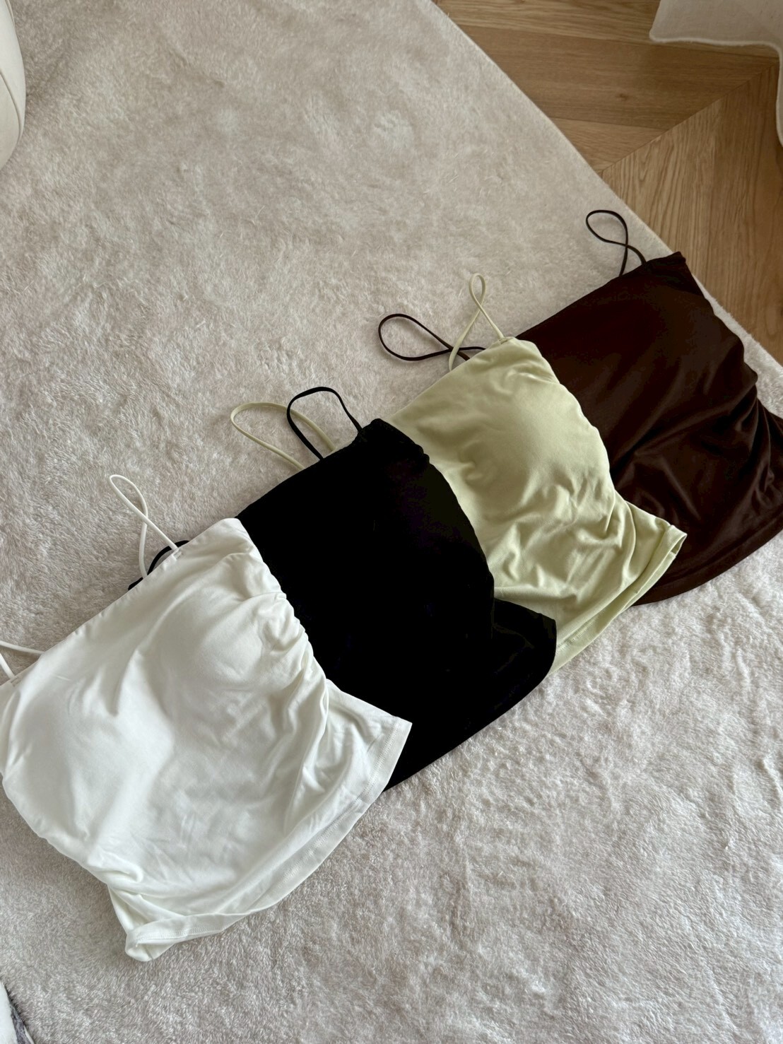 （現貨）#Z01 必須囤貨包色超好看平口bratop(黑/白/咖啡/淺果綠/灰)#貼身衣物不退不換