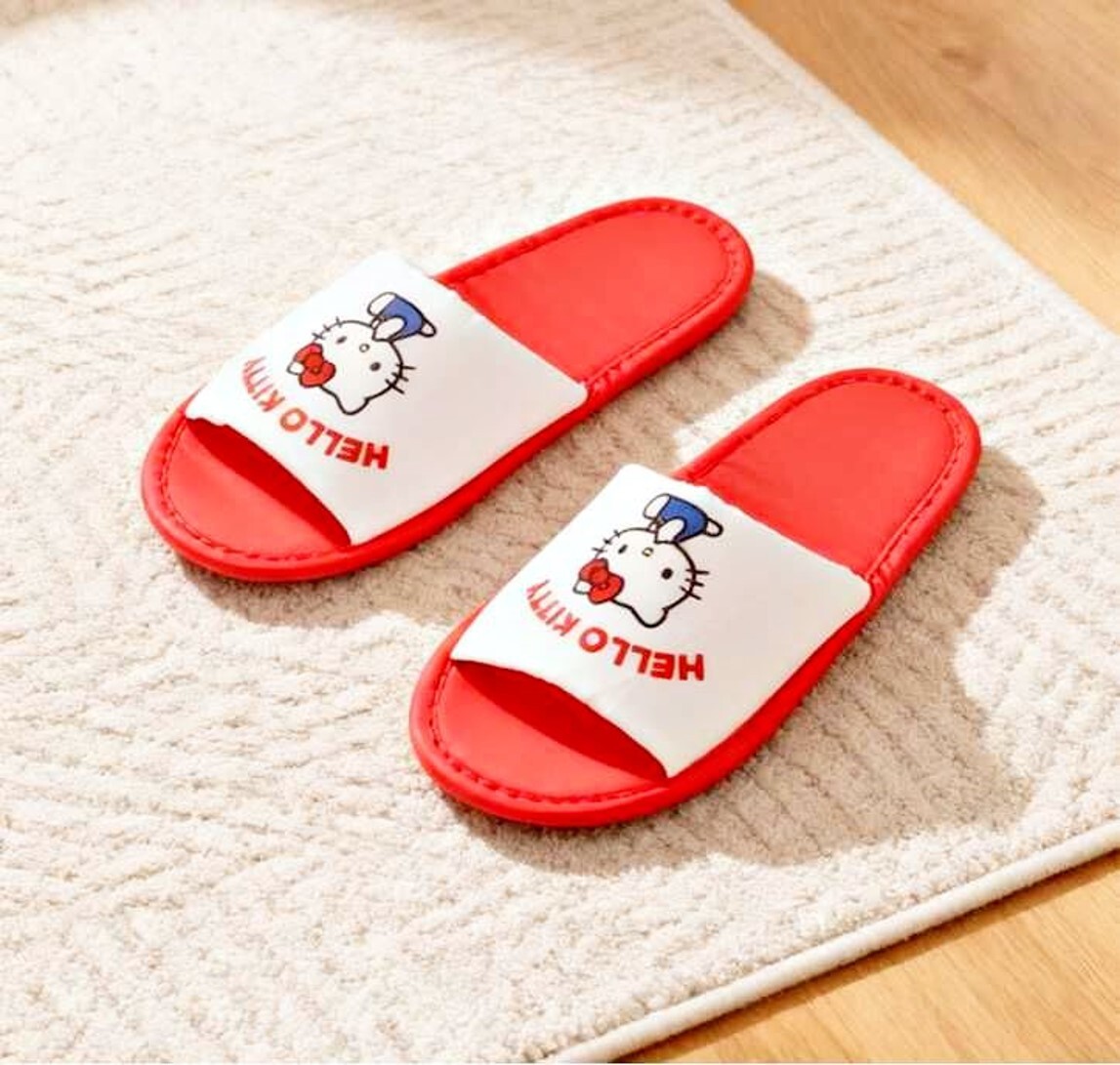 Hello Kitty - Sanrio | 折疊拖鞋 | 旅行拖鞋(收納鞋袋)