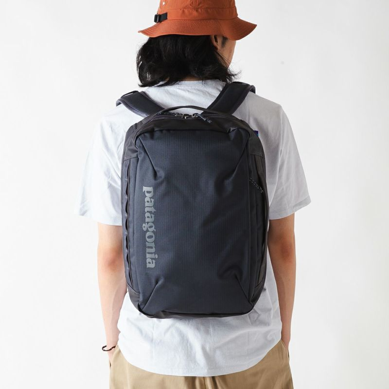 Patagonia Black Hole Micro MLC 22L 後背包