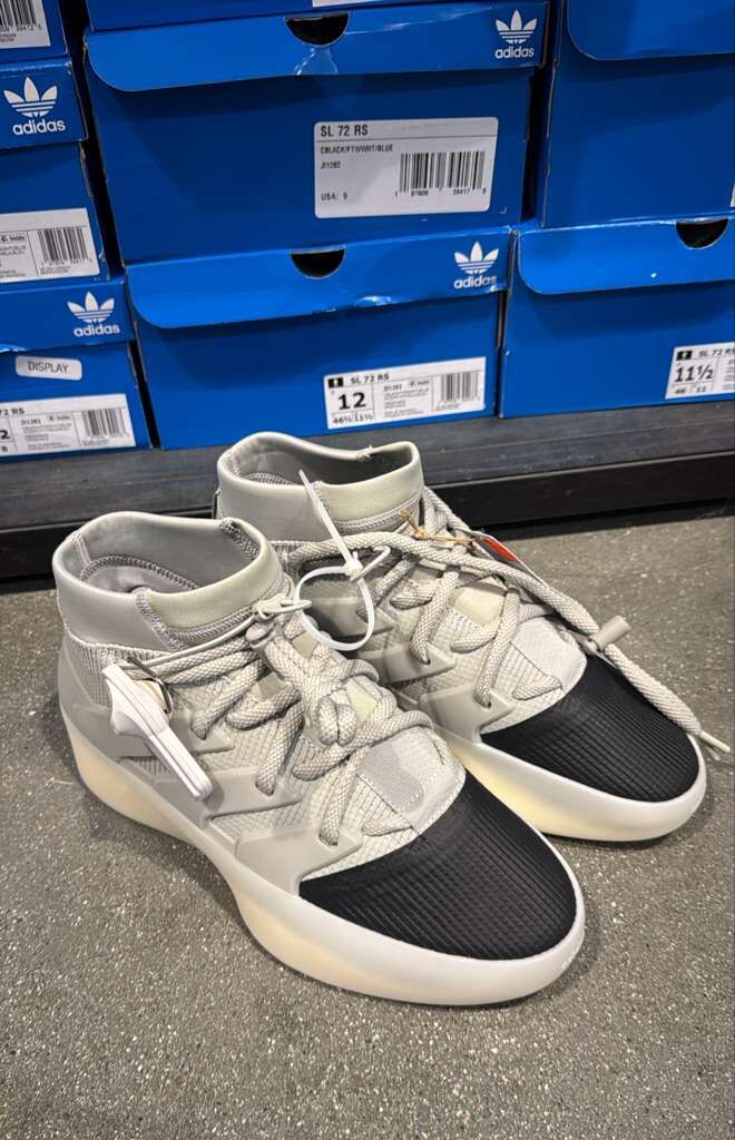 【直播】Adidas LL10153131 男裝運動鞋