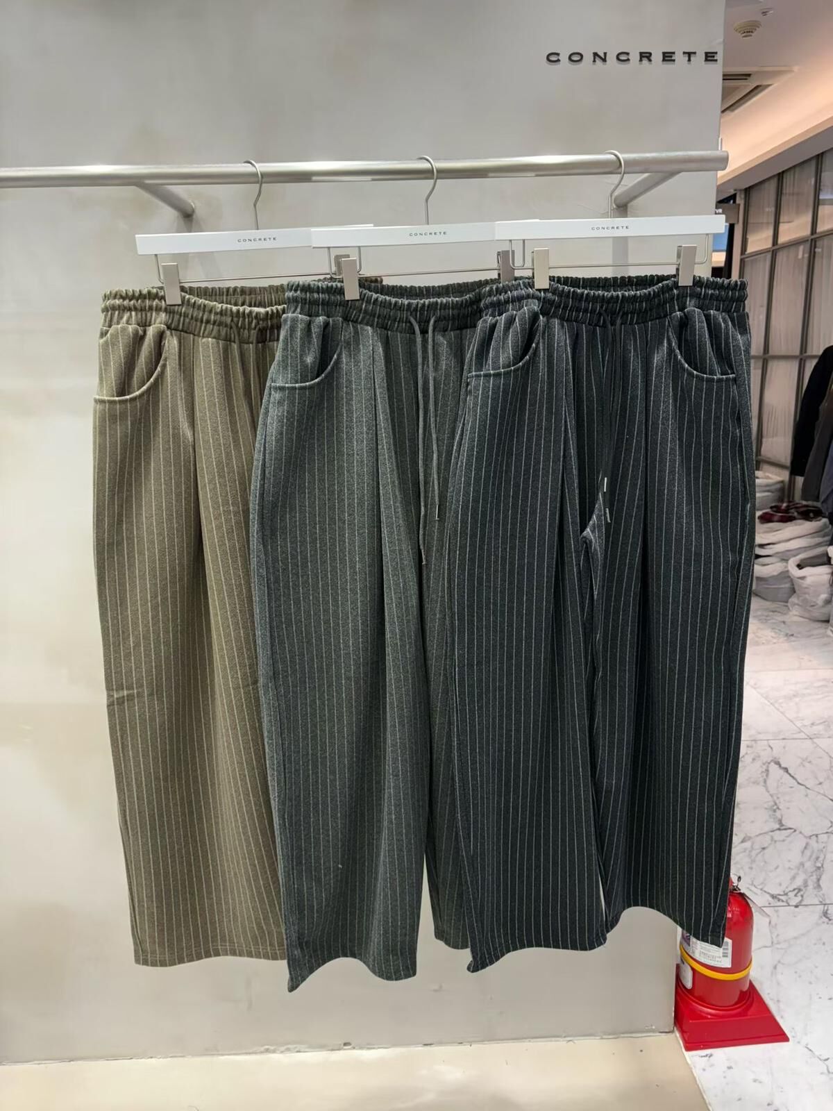 直紋鬆身褲 CONCRETE-028P