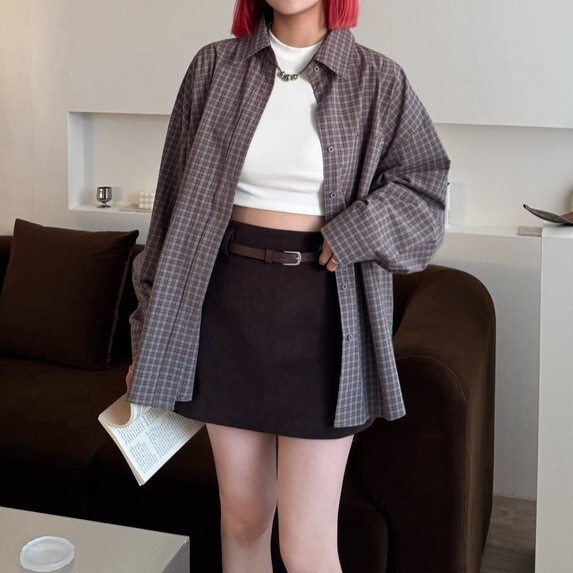 冷色輪廓 小鐵牌低調格紋襯衫