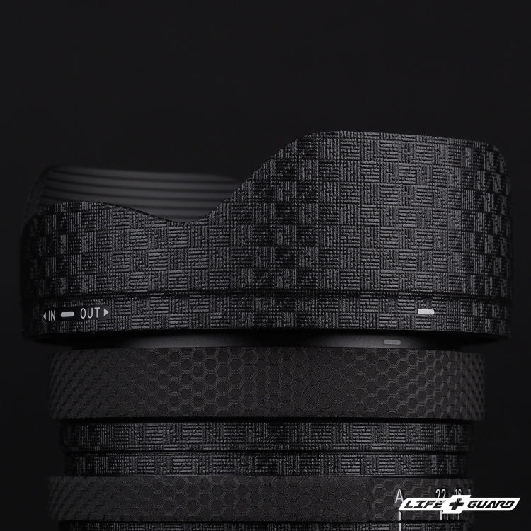 SIGMA 17mm F4 DG DN 遮光罩貼膜質感特寫，LIFE+GUARD 專機專屬開版