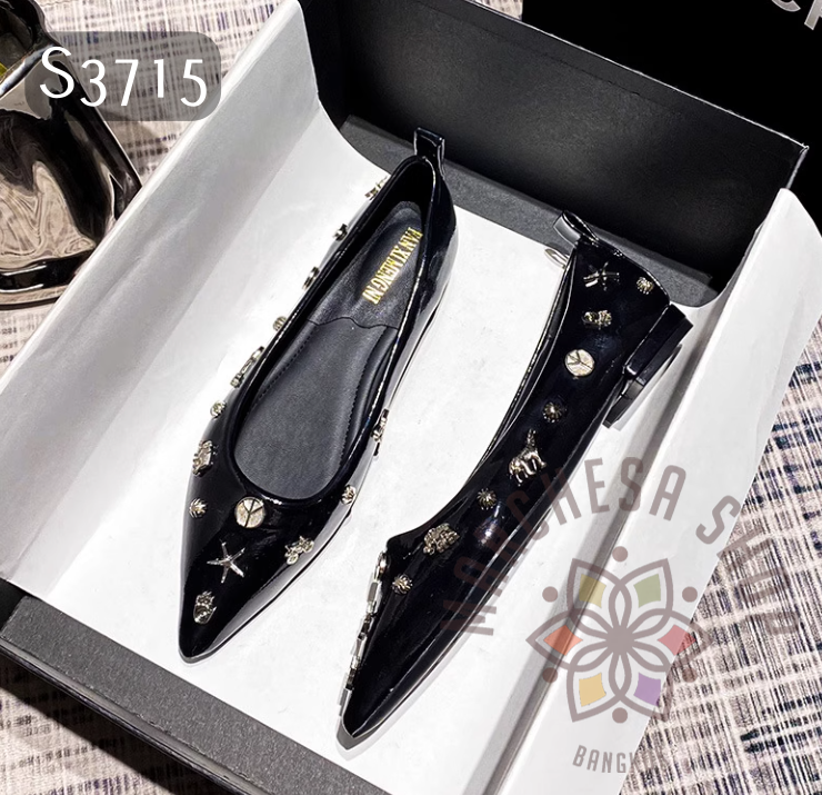 S3715 - 頭層羊皮鏡面裝飾尖頭平底鞋
