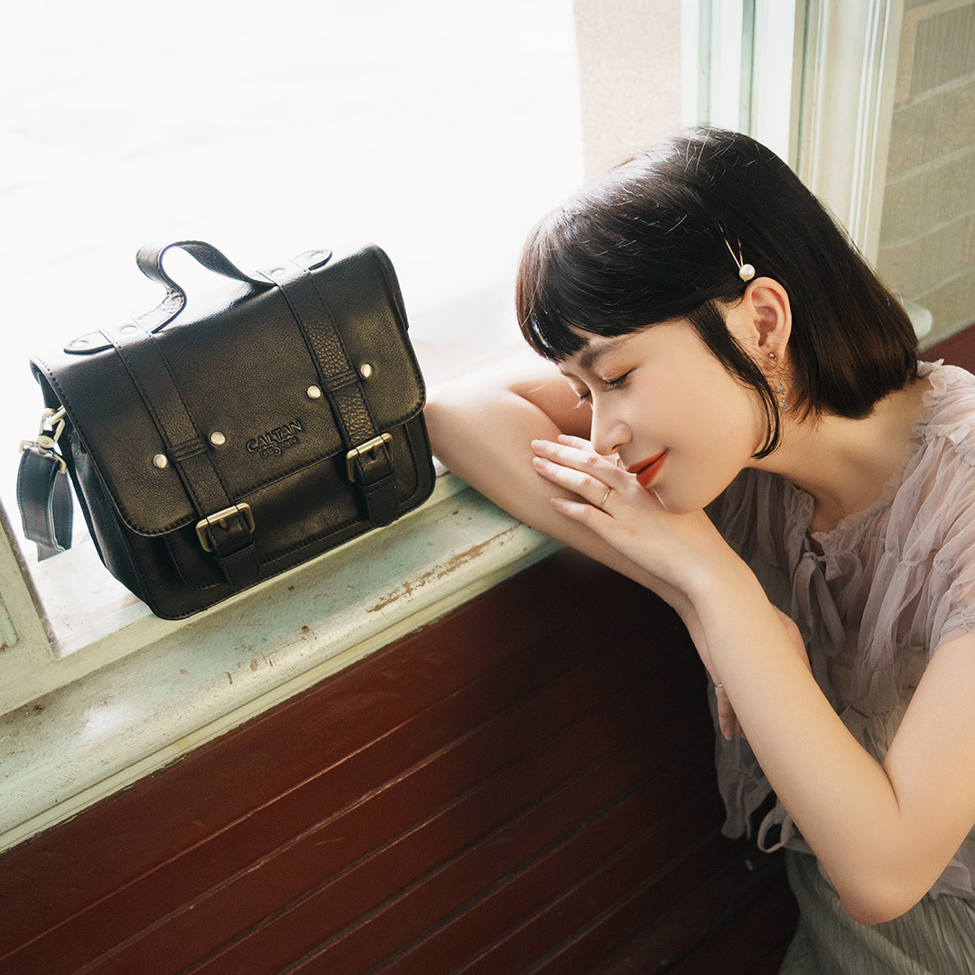 學院風真皮簡約手提斜背包-六色(5428)