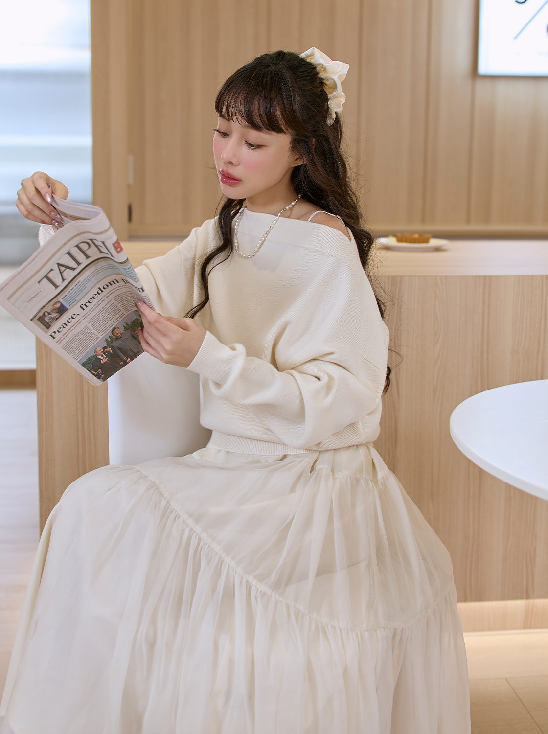 【期間限定】極簡平領長袖針織