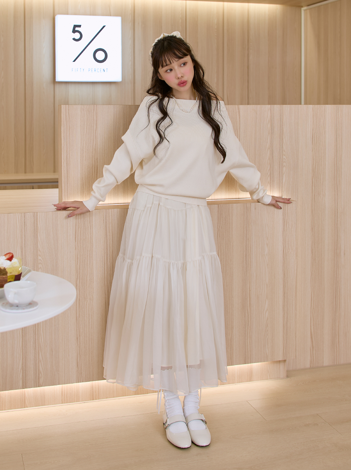 【期間限定】極簡平領長袖針織