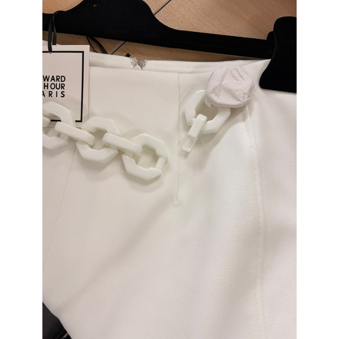 1EA0111-266 (Defect) EDWARD ACHOUR Shorts Ivory SS25 #081006/852/01 (C-EU-E)