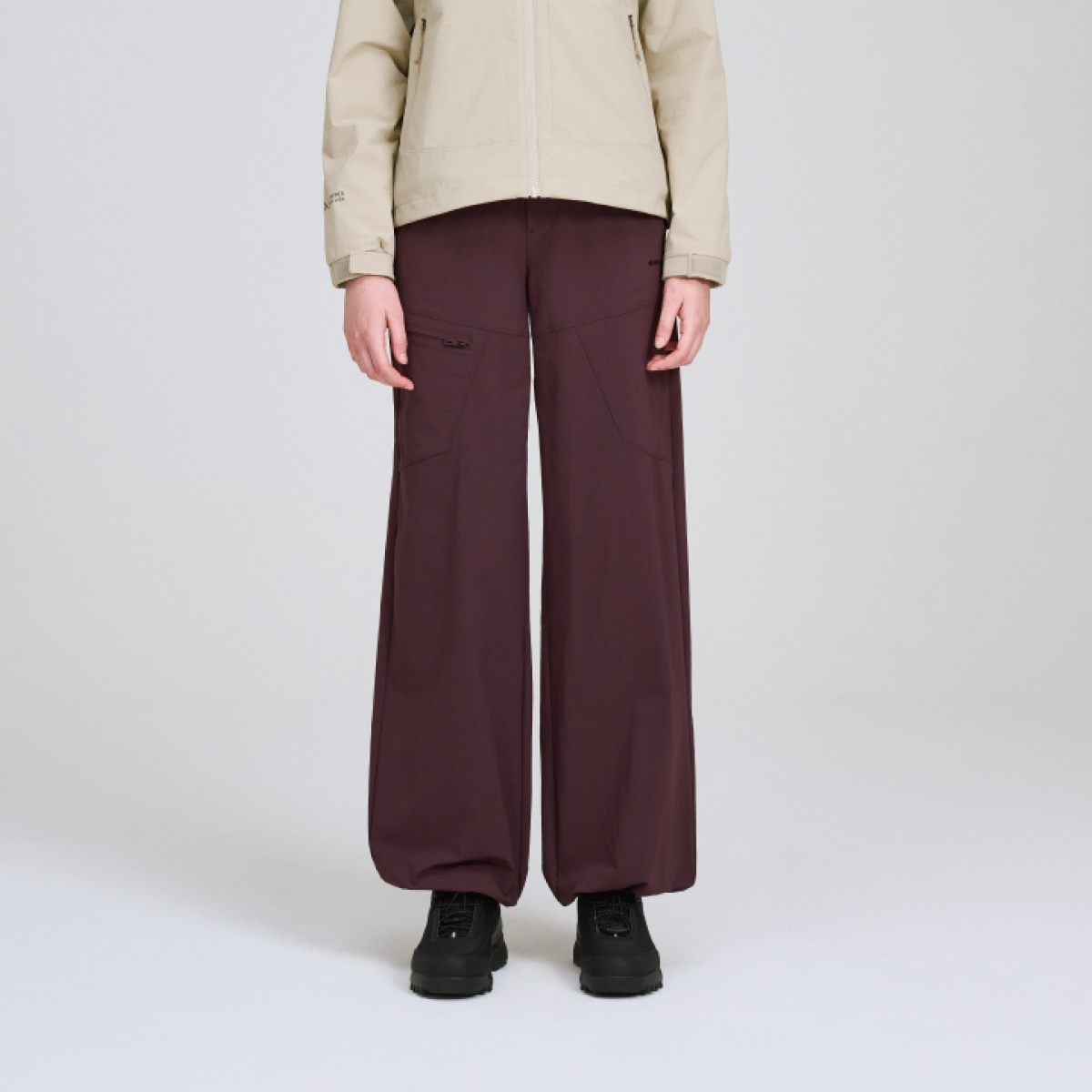 【EIDER】女Windlock防風長褲/25EDWU25304-[梅紫、經典黑]