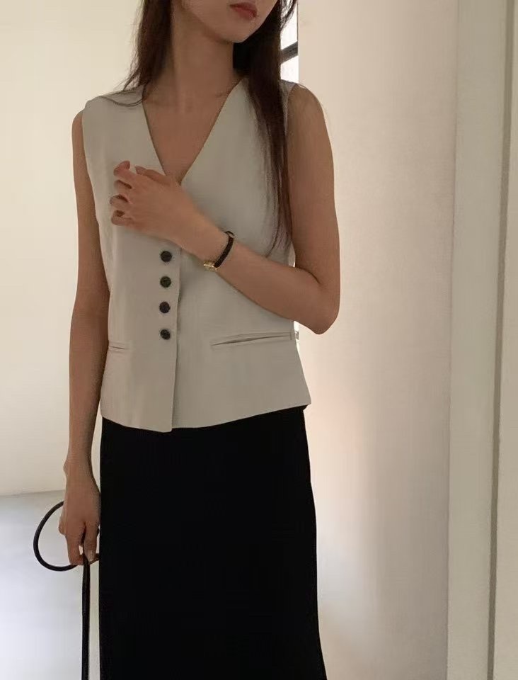 正韓質感系排釦馬甲背心