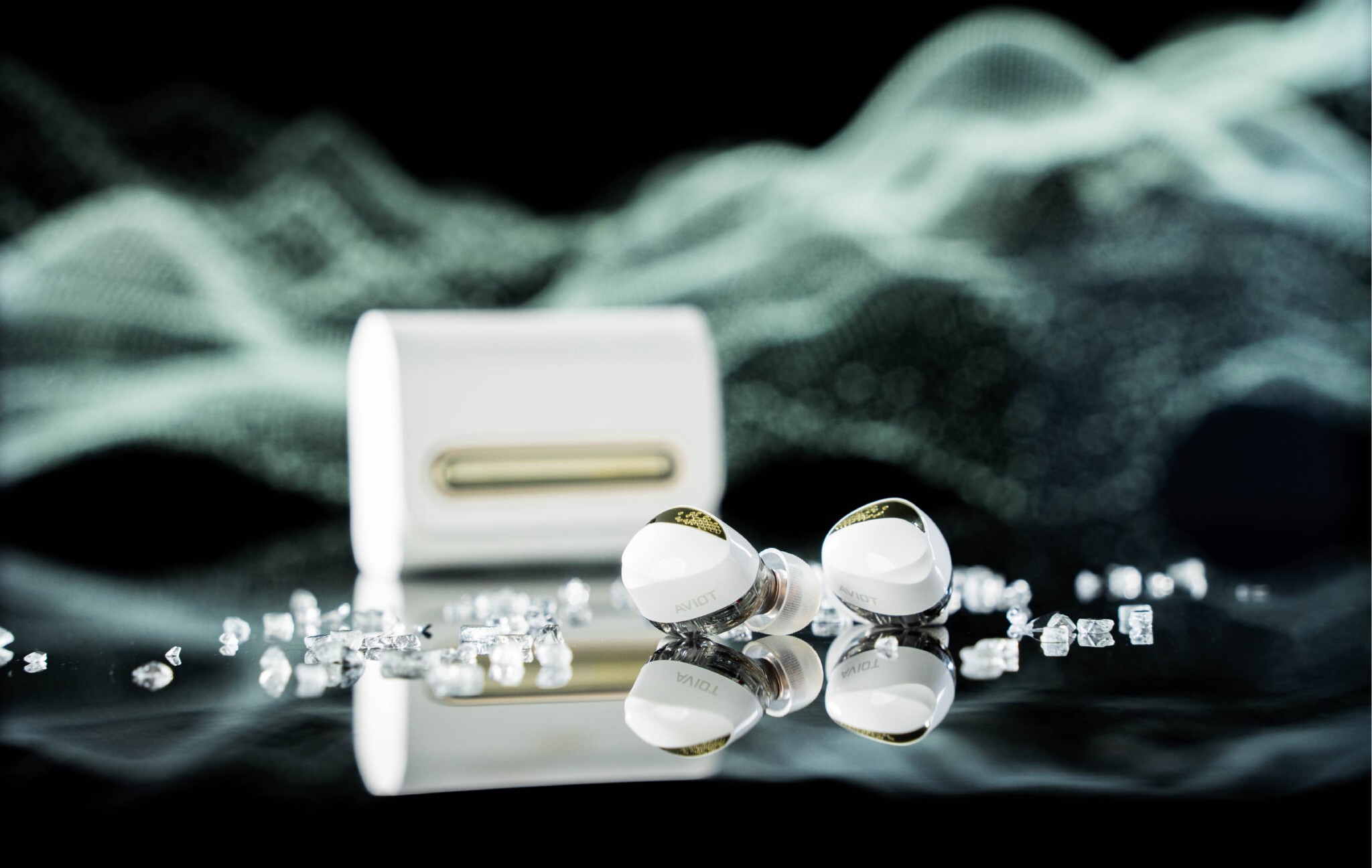 AVIOT TE-J2 入耳式藍牙耳機