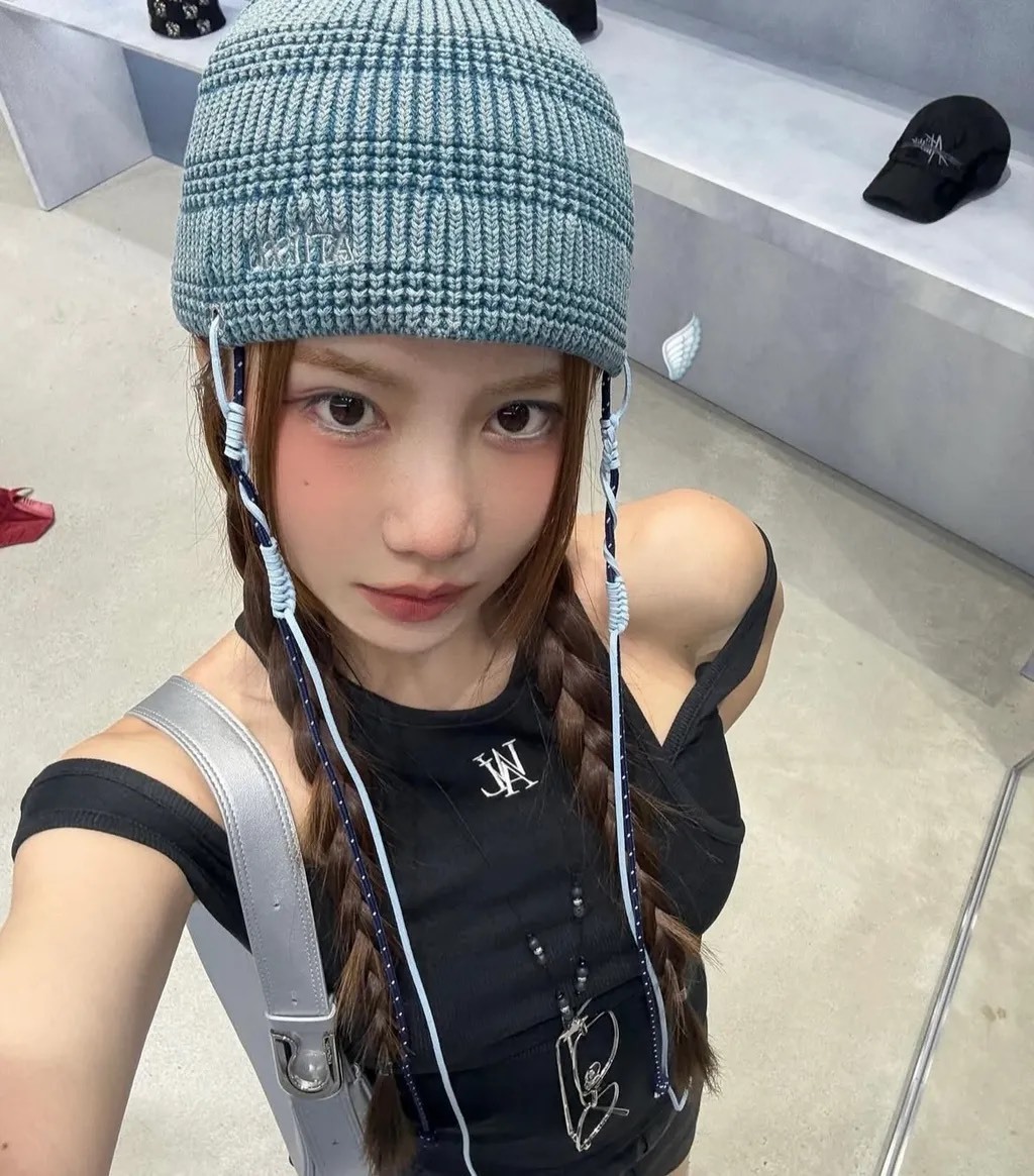 ATiiSSU falcon beanie 毛線獵鷹帽