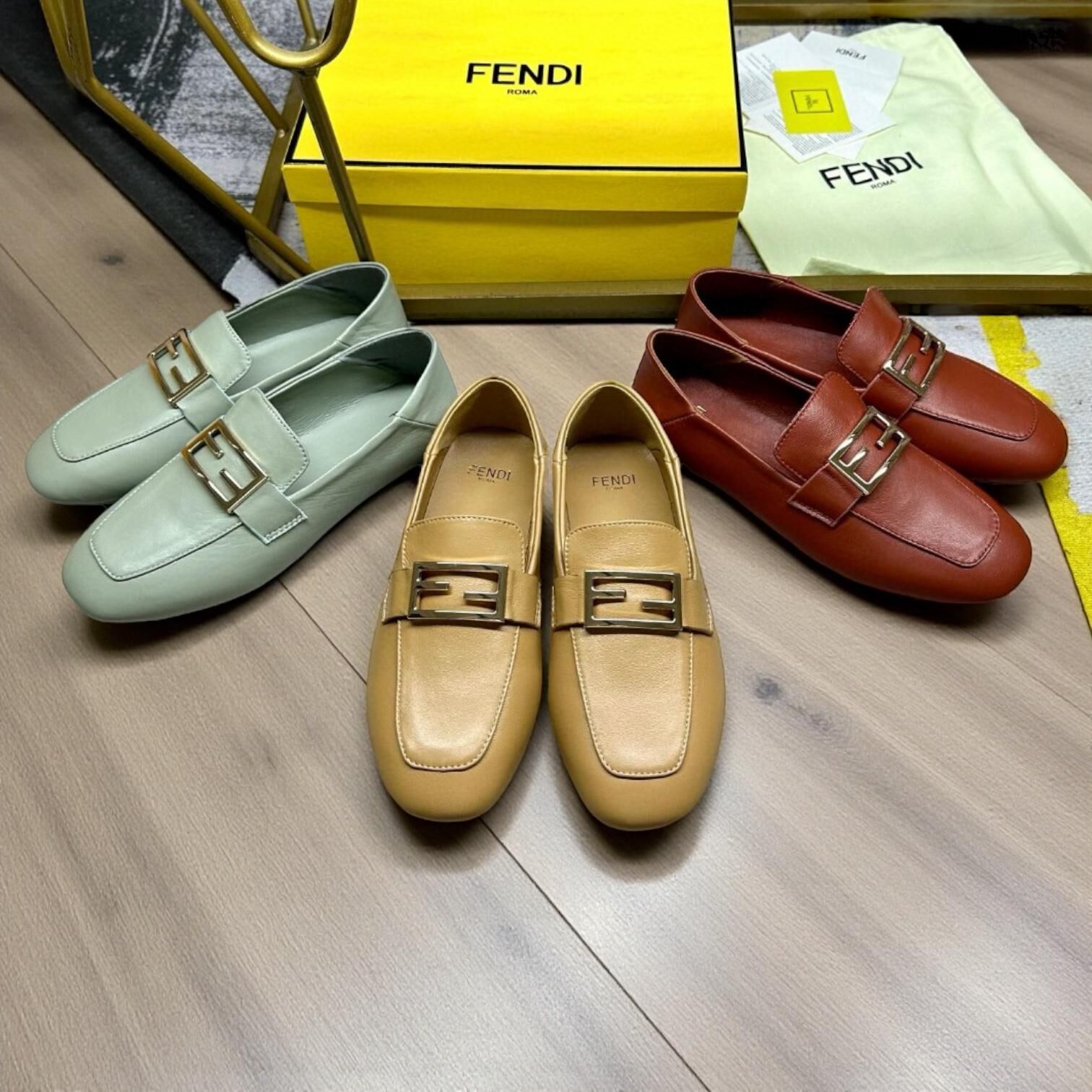 FENDI軟羊皮樂福鞋