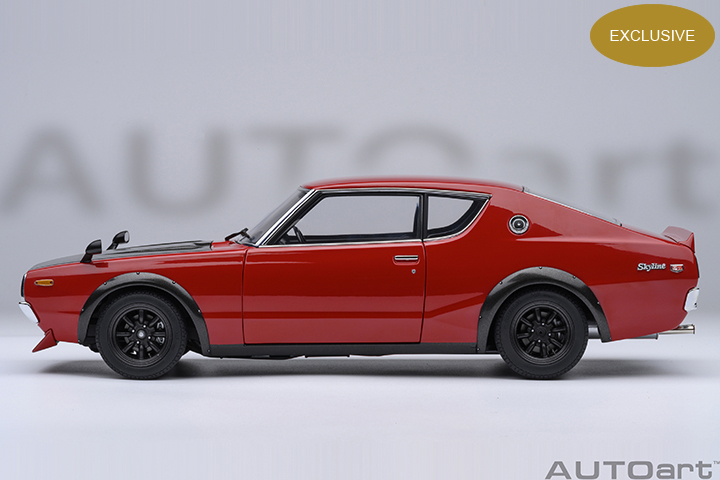 1/18 AUTOART NISSAN SKYLINE 2000 GT-R (KPGC110) TUNED VERSION (RED/ CARBON BONNET) (77479)