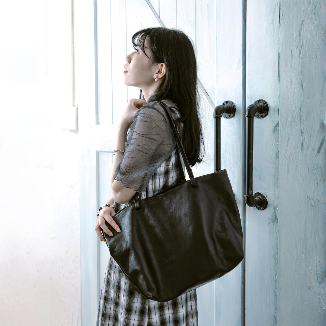 伊莉絲 墨黑通勤包