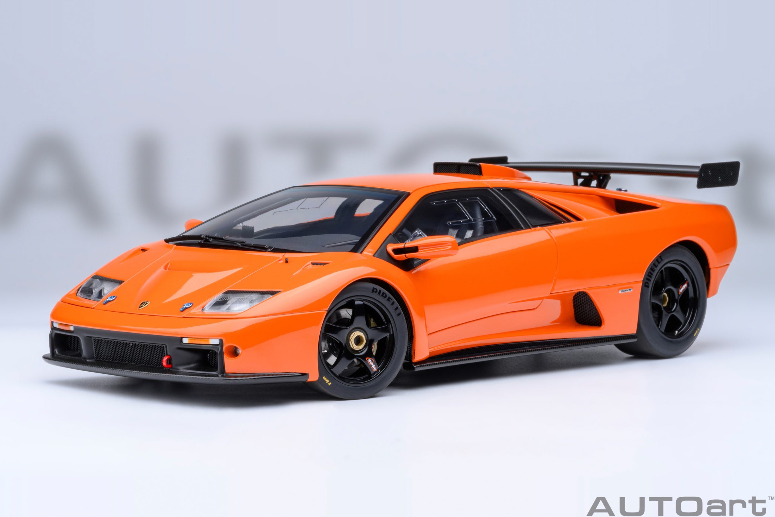 1/18 AUTOART Lamborghini Diablo GTR (Arancio Ishtar) (79139)