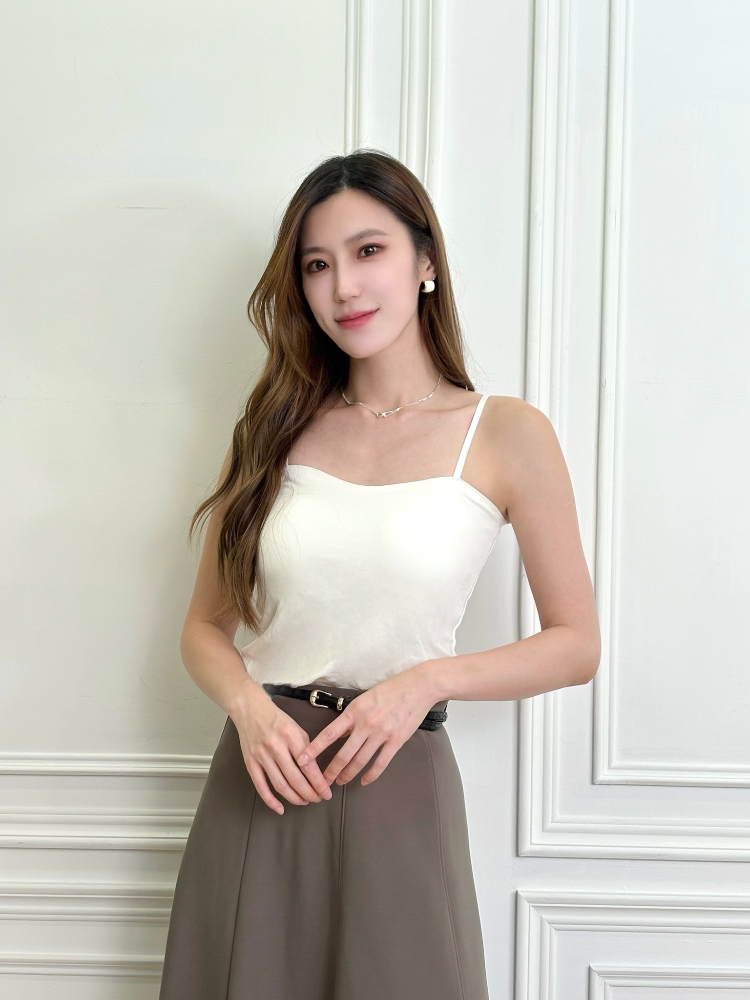 (極致包覆!)絲滑柔膚細肩帶Bra Top