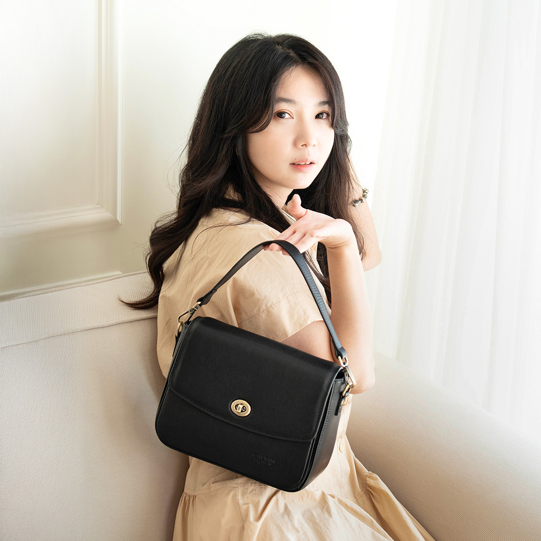 真皮轉扣方形側背包-兩色(234038)