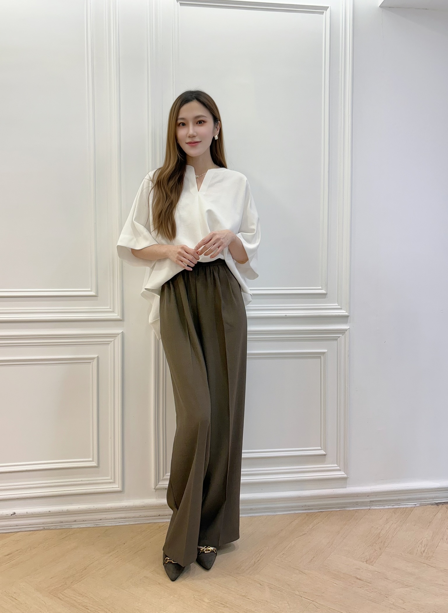 皮革抽繩素面直筒褲(秋)